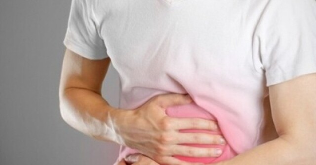 4 dấu hiệu cảnh báo ung thư gan hay bị nhầm với khó tiêu, táo bón