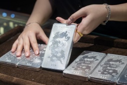Giá bạc hôm nay 14/6: Bạc Phú Quý, Doji, Ancarat, Sacombank-SBJ biến động như nào?