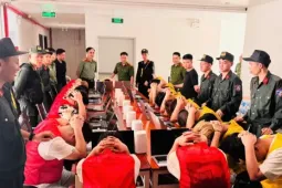 Phát hiện thêm ổ nhóm người nước ngoài thuê khách sạn làm 'bản doanh' lừa đảo qua mạng