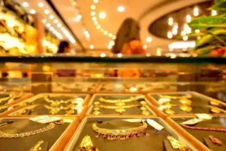 Chuyên gia dự báo ra sao sau tuần biến động dữ dội của giá vàng?