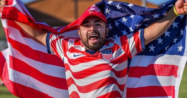 Những người sẵn sàng chi hàng chục nghìn USD để xem World Cup