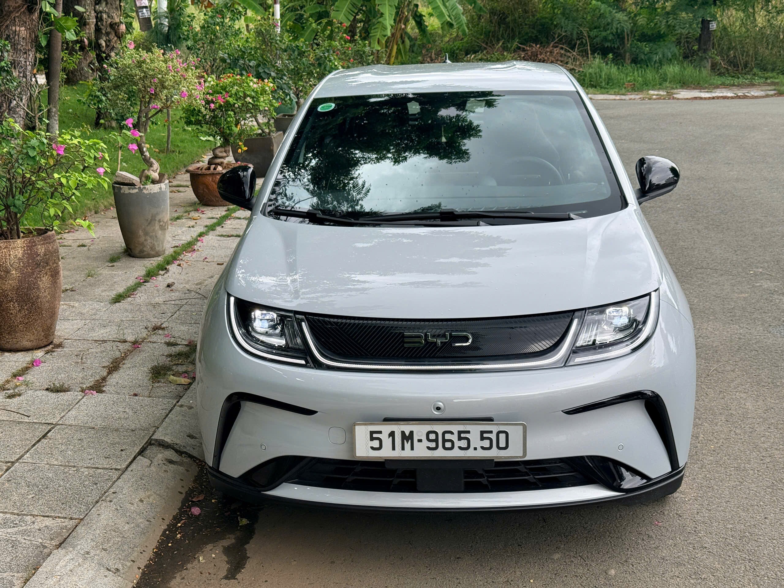 Xe được nhập khẩu nguyên chiếc từ Thái Lan với mức giá khởi điểm từ 499 triệu đồng (cho 1.000 xe đầu).
