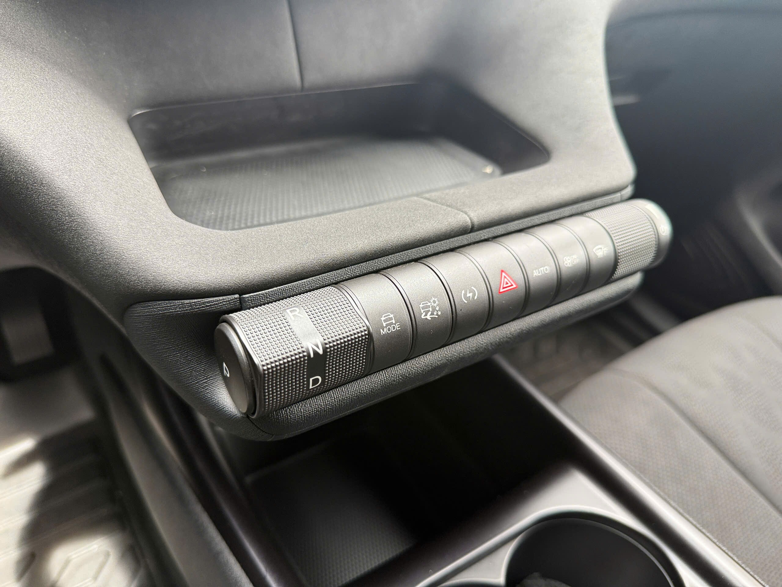 Xe điện đô thị BYD Dolphin mới cạnh tranh với VinFast VF5 - 7
