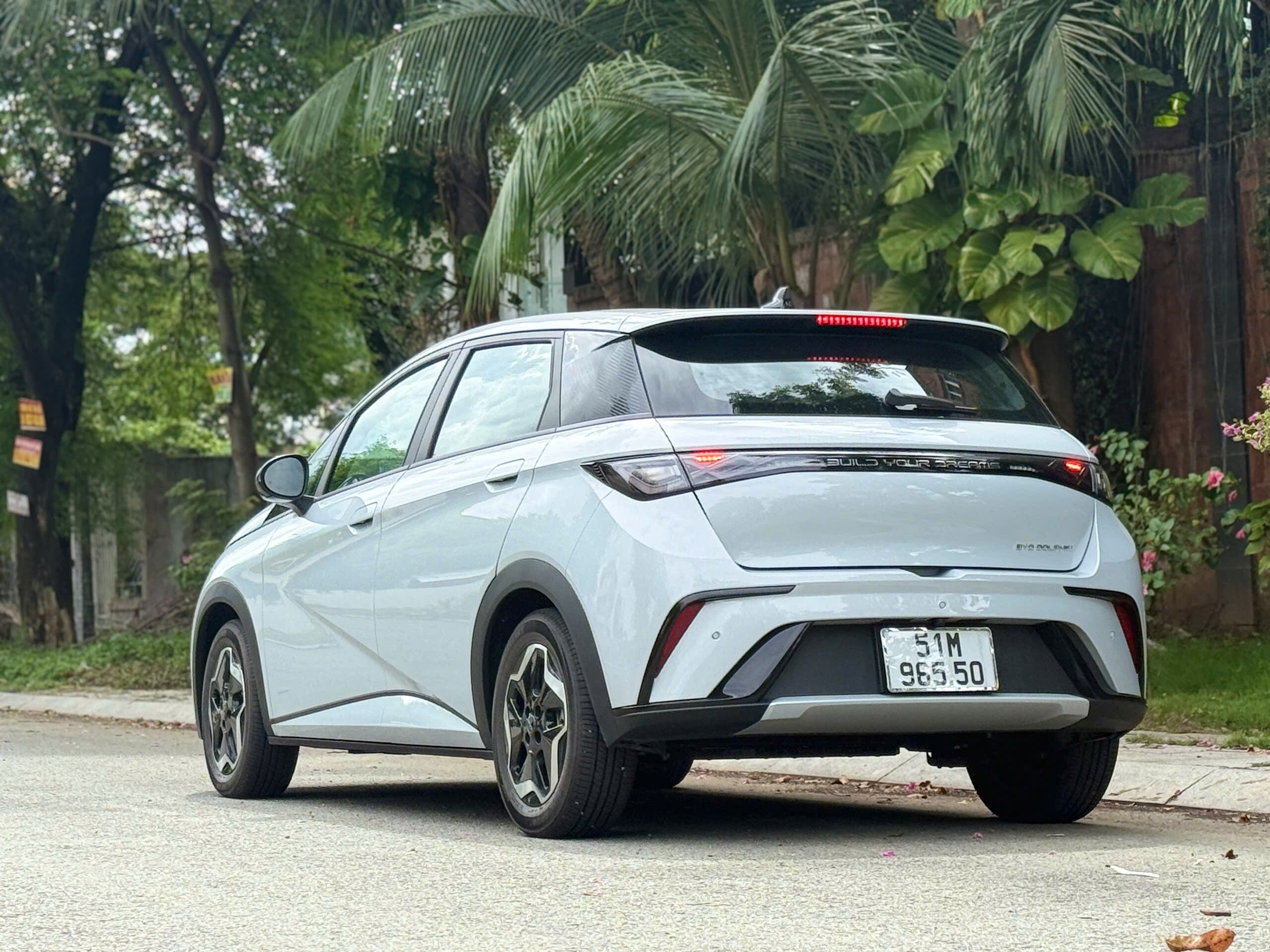 Xe điện đô thị BYD Dolphin mới cạnh tranh với VinFast VF5 - 3