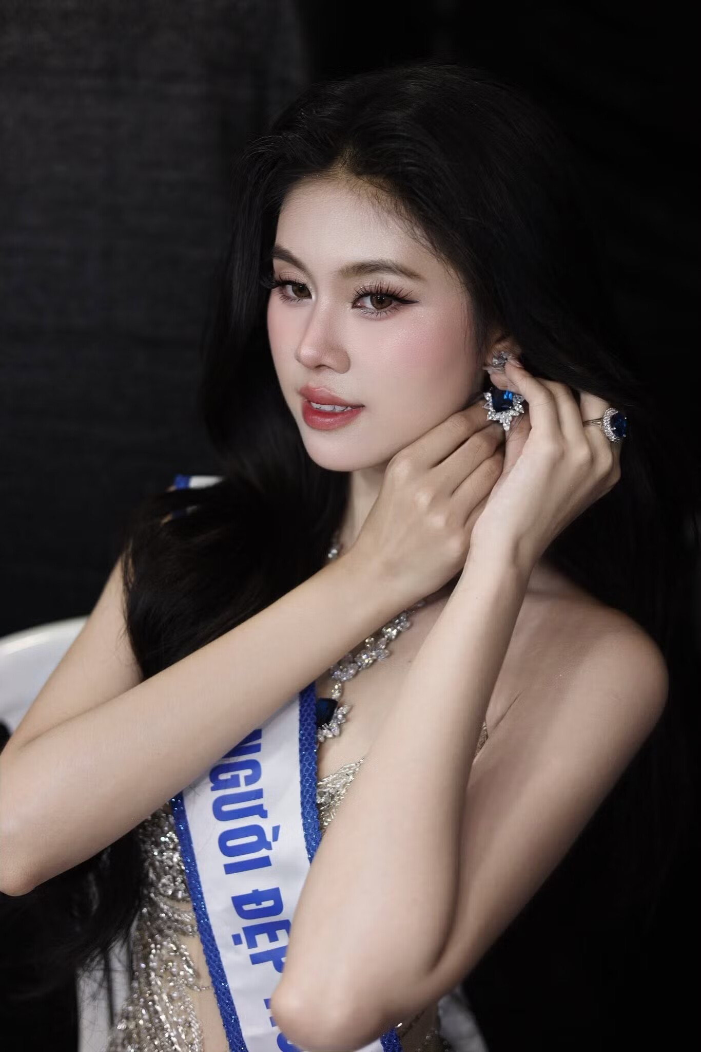 Á hậu, ca sĩ và người đẹp IELTS 8.0 thi Miss Grand Vietnam - 17