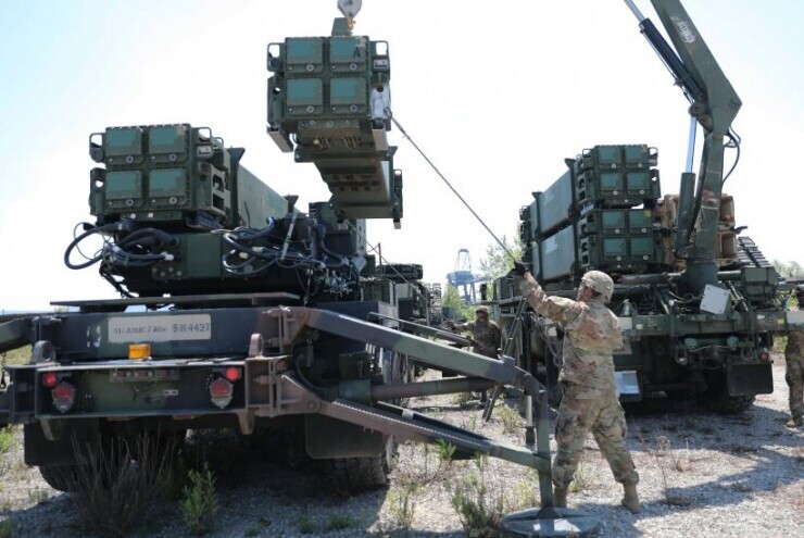 Một quốc gia thuộc EU bất ngờ đòi bồi thường cho số vũ khí đã tặng cho Ukraine