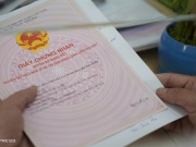 Mua nhà nhưng không có quyền với đất, cán bộ khởi kiện khi bị thu hồi