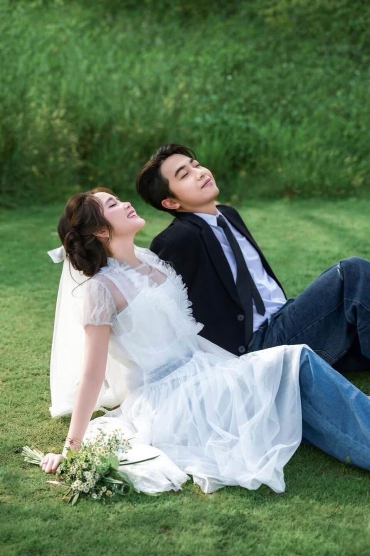 Ảnh sao 15/6: Thanh Trúc thử váy cưới - 2