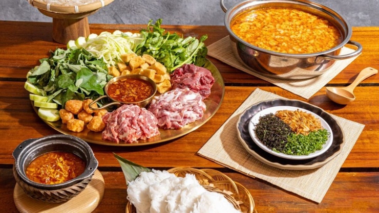 Thành phẩm nồi lẩu tôm bầu.