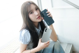Tài chính dưới 5 triệu, nên mua smartphone nào pin "trâu", chụp ảnh nét?
