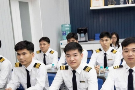 Học ngành gì để có thu nhập 100 triệu đồng/tháng?