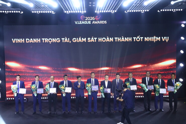 Các "Vua áo đen" được vinh danh 