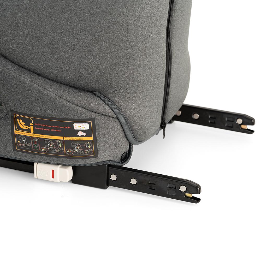 Animo ứng dụng ISOFIX cho cả ghế xoay trước và xoay sau.