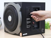 Bí mật đằng sau lỗ tròn phía sau loa mà nhiều người chưa biết
