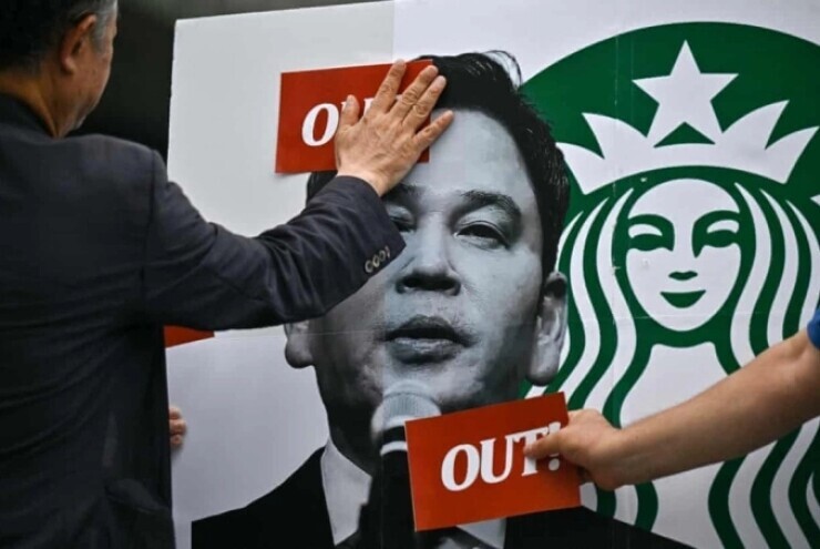 Starbucks Hàn Quốc đóng cửa sớm toàn bộ cửa hàng sau bê bối quảng cáo