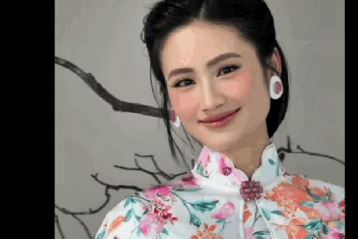 Ý Nhi gây chú ý với áo dài đặc biệt khi về Việt Nam