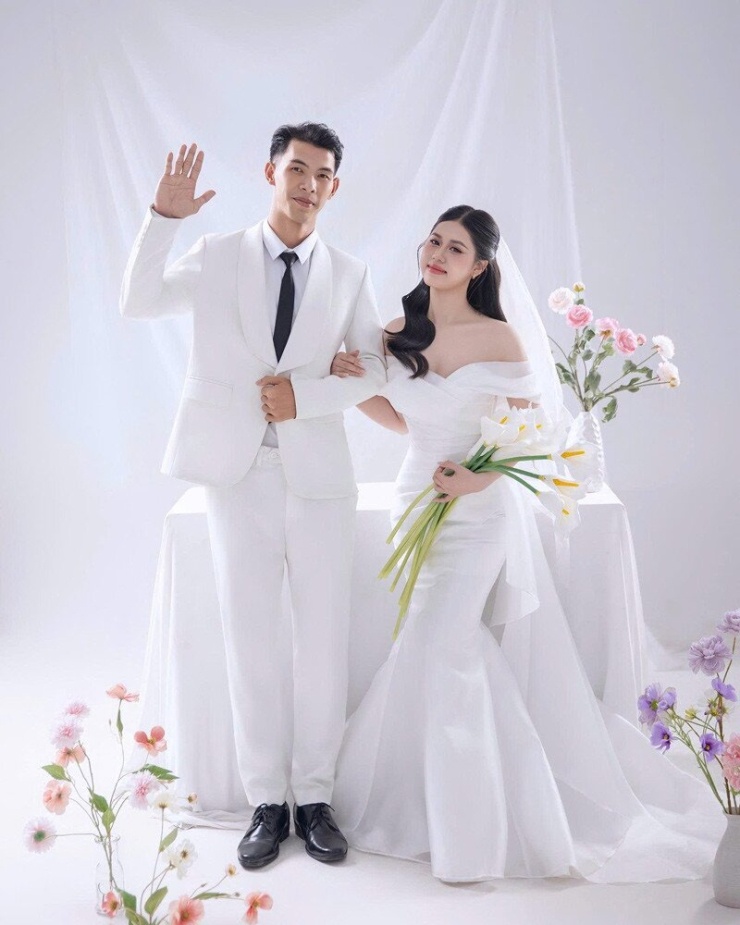 Cặp đôi thân thiết từ thuở còn thơ, sau này về chung một nhà&nbsp;