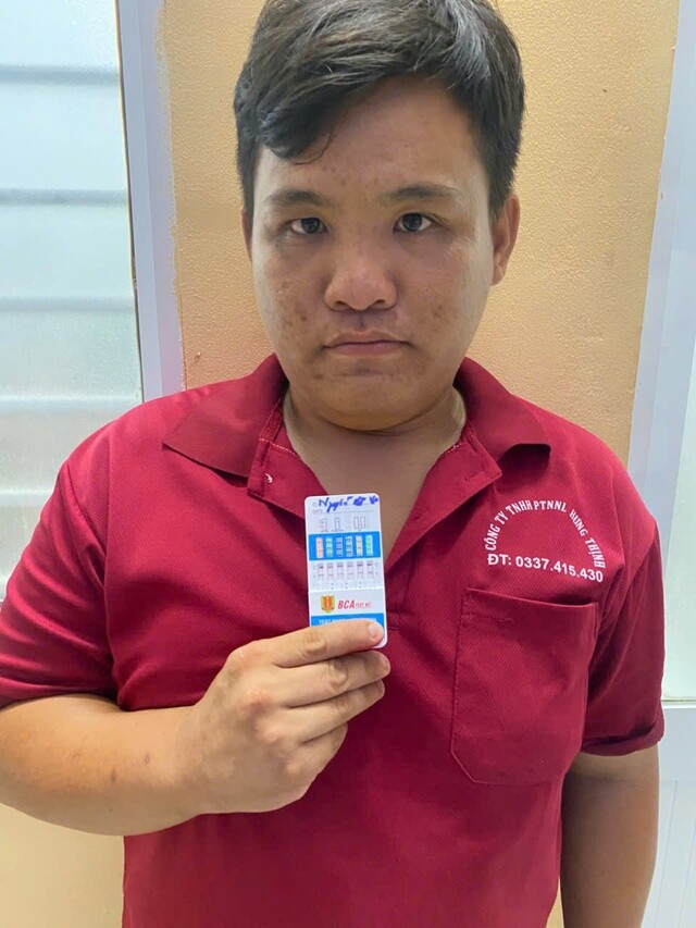 Phạm Văn Vũ tại cơ quan công an. Ảnh: Công an tỉnh An Giang.