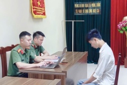 Chủ kênh TikTok 'Khuê Ơi Dậy Đi' nói gì tại cơ quan công an?