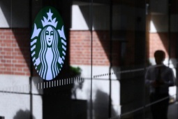 Starbucks Hàn Quốc đóng cửa sớm toàn bộ cửa hàng sau bê bối quảng cáo