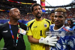 Cape Verde có điểm số lịch sử tại World Cup: Thủ môn "lên đồng", "Bò tót" khuất phục