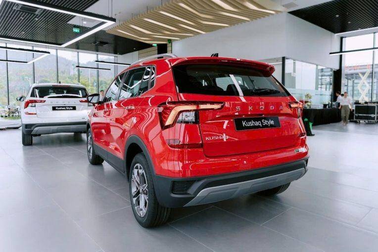Skoda Kushaq giảm giá đến 100 triệu đồng, rẻ ngang SUV hạng A - 3