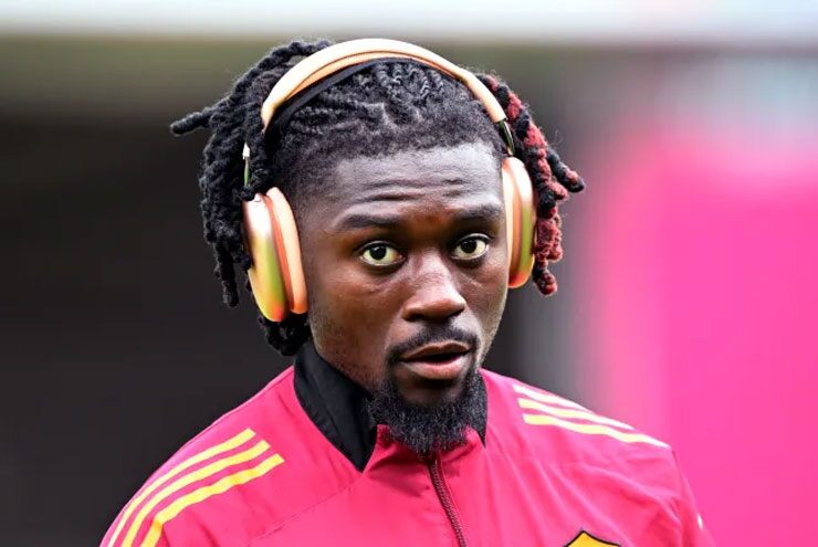 Arsenal đang muốn chiêu mộ tiền vệ Manu Kone thuộc biên chế Roma