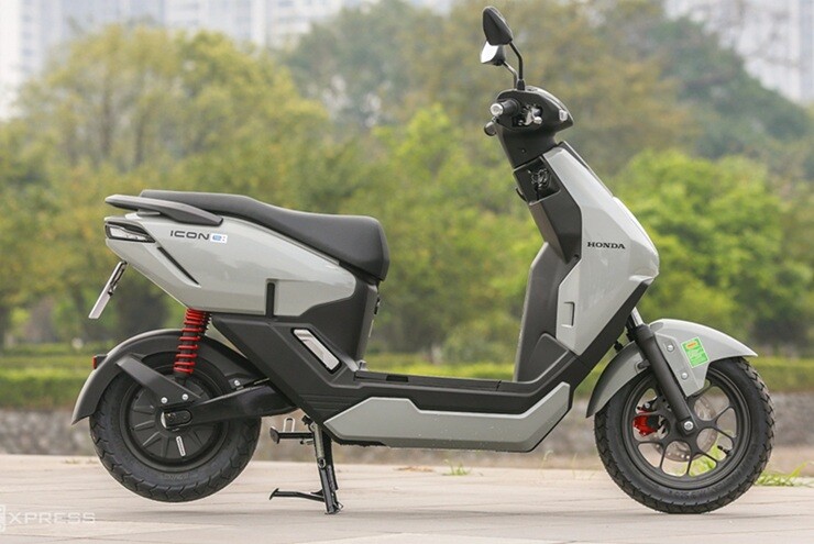 Xe máy điện có được miễn phí trước bạ không? - 1