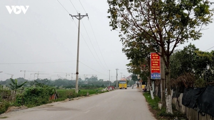 Giá đất nền tại Đông Anh đang giảm sâu.