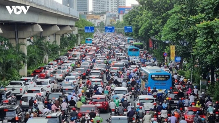 Hà Nội thí điểm thu phí đối với phương tiện cá nhân vào khu vực trung tâm - 1
