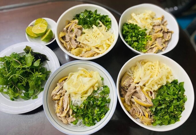 Thực đơn bữa sáng đa dạng, đủ chất nữ giảng viên chuẩn bị cho 4 con - 5