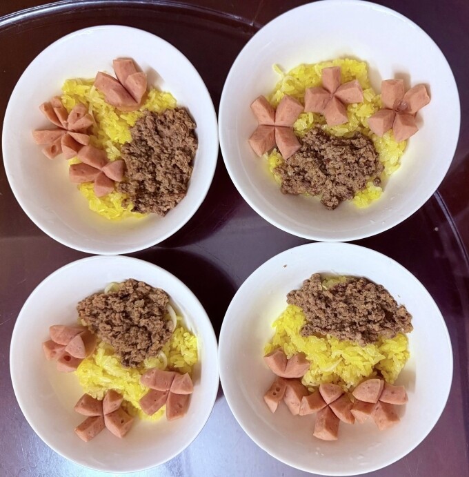 Thực đơn bữa sáng đa dạng, đủ chất nữ giảng viên chuẩn bị cho 4 con - 9