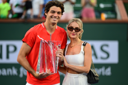 Mỹ nhân kể "thâm cung bí sử" hậu chia tay trai đẹp tennis, thề không yêu VĐV