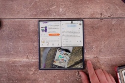 Rò rỉ hình ảnh xác nhận kiểu dáng thiết kế của Galaxy Z Fold 8 Ultra