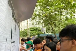 Thí sinh Hà Nội tra cứu kết quả thi lớp 10 ở đâu?