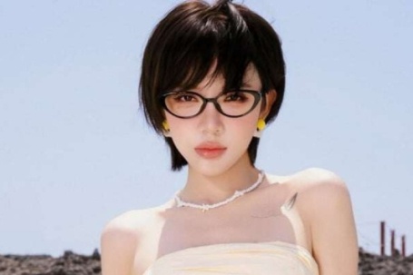 LyLy “Thỏ ơi” nhận nhiều “gạch đá” từ dân mạng vì dồn bạn diễn vào thế bí, đặt câu hỏi kém duyên