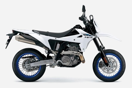 Suzuki tung "vũ khí" mới cho dân mê ôm cua: DR-Z4SM 2026 giá gần 200 triệu đồng