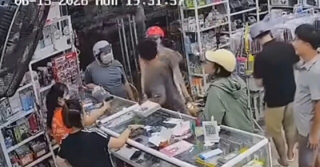 Xác minh clip người đàn ông xô ngã bé gái, đấm vào mặt người mẹ ở Khánh Hòa