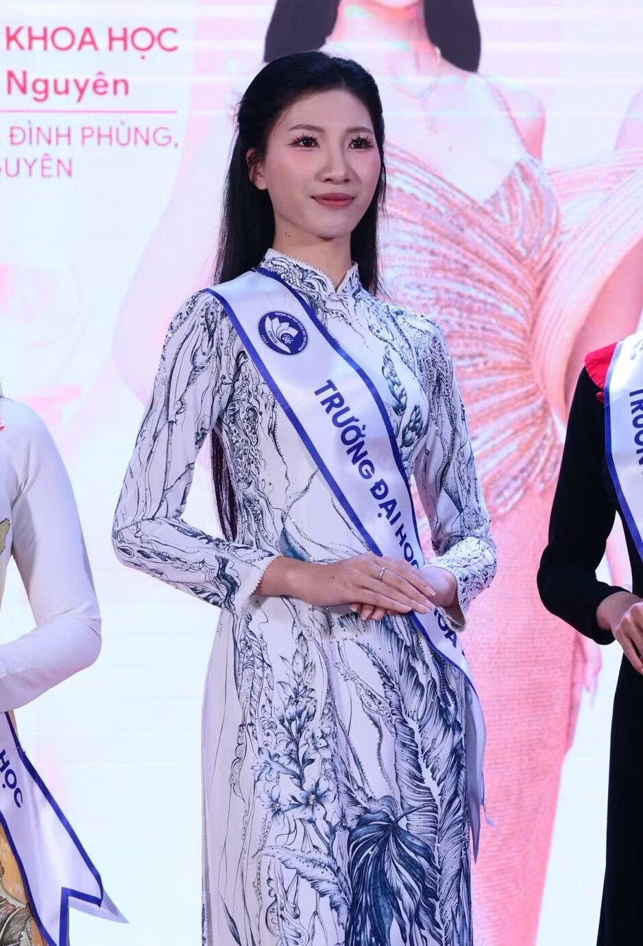 Nhan sắc trong trẻo của dàn nữ sinh ghi danh cuộc thi Hoa hậu Việt Nam 2026 - 17