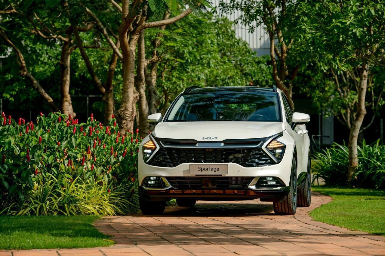 Hai mẫu SUV Kia tầm giá 1 tỷ nổi bật với loạt công nghệ an toàn hiện đại - 5