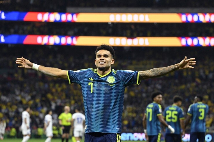 Trực tiếp bóng đá Uzbekistan - Colombia: Đòn "kết liễu" phút 90+9 (World Cup) (Hết giờ) - 5
