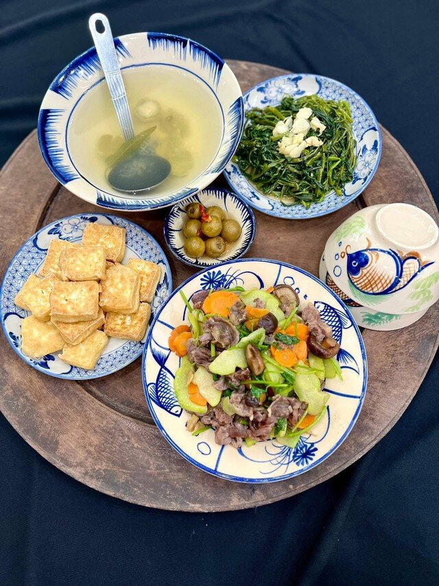 12 mâm cơm gia đình giản dị của người mẹ ở miền Bắc: Không cần 'healthy hoàn hảo', chỉ cần cân bằng - 2