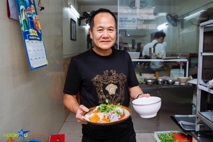 Quán bánh cuốn 4 thế hệ được Michelin khen 'ăn ngon, giá phải chăng' - 13