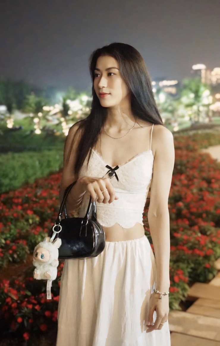 Hoa khôi bóng chuyền Kiều Trinh hạnh phúc bên bạn trai cao 1m92 - 3