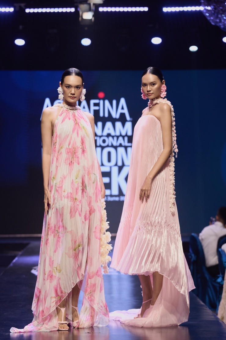 Bộ tứ Vietnam's Next Top Model khoe sắc ở sự kiện - 7