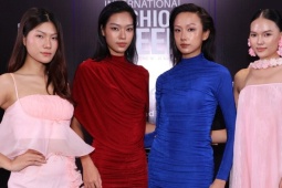 Bộ tứ Vietnam's Next Top Model khoe sắc ở sự kiện