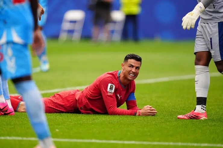 Ronaldo tịt ngòi trong trận hòa thất vọng của Bồ Đào Nha trước CHDC Congo