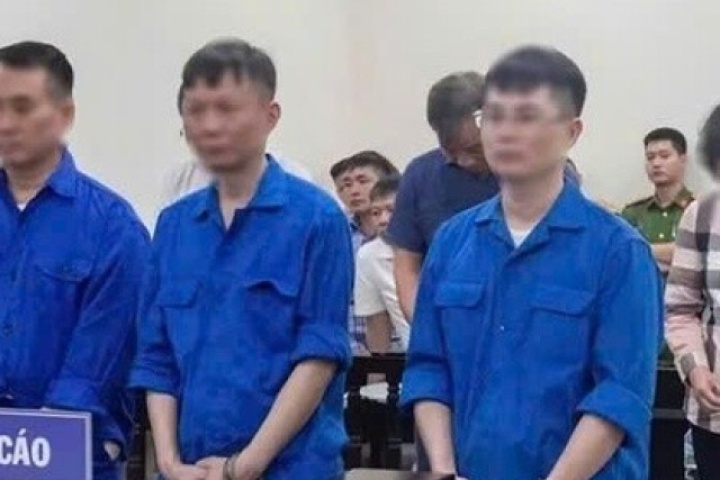 Cựu chủ tịch phường ở Hà Nội nhận tiền bỏ qua sai phạm xây dựng lĩnh án