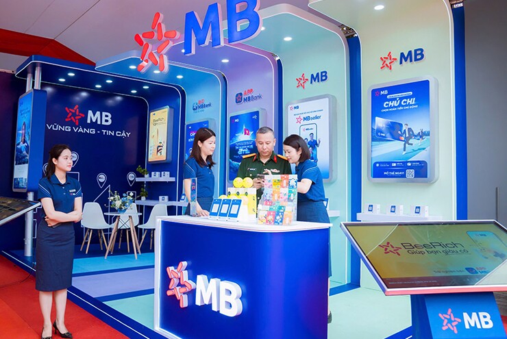 MB đồng hành cùng doanh nghiệp quân đội thúc đẩy chuyển đổi số và phát triển bền vững