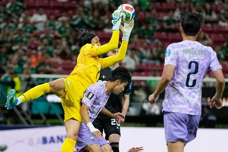 Trực tiếp bóng đá Mexico - Hàn Quốc: Cứu thua liên tiếp (World Cup) (Hết giờ) - 2